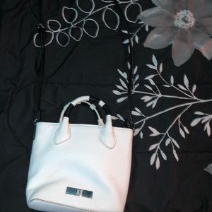 Black& white crossbody